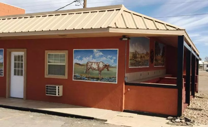 Western Motel