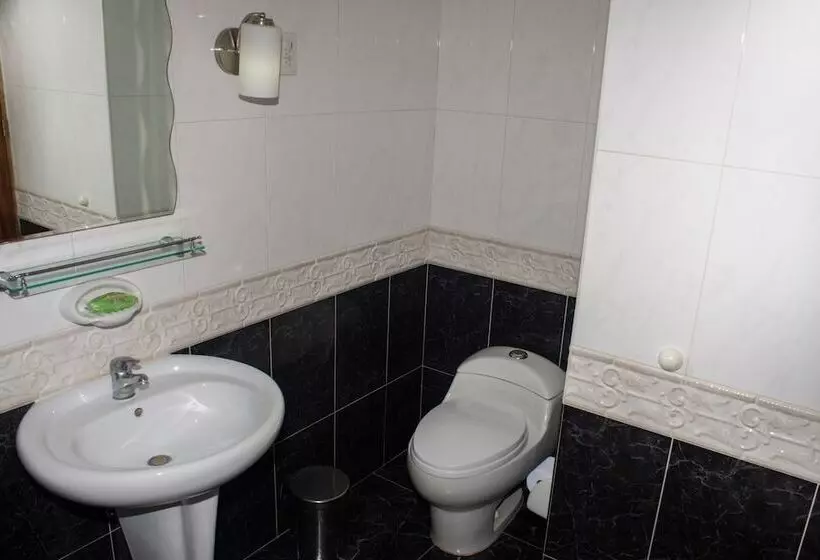 ベッドアンドブレックファースト Hostal Doña Amalia Cuba