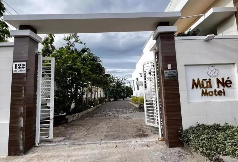 تختخواب و صبحانه Mũi Né Motel