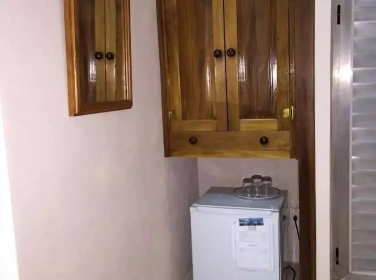 Hostal V&b