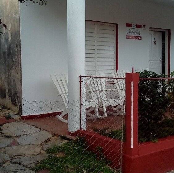 پانسیون Casa Juanka & Yudy