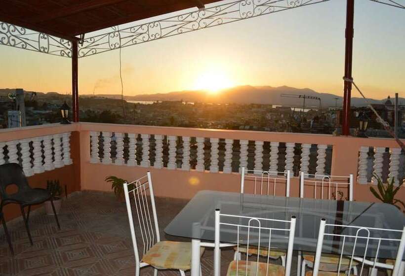 بنسيون Hostal De Arnulfo Y Pucha