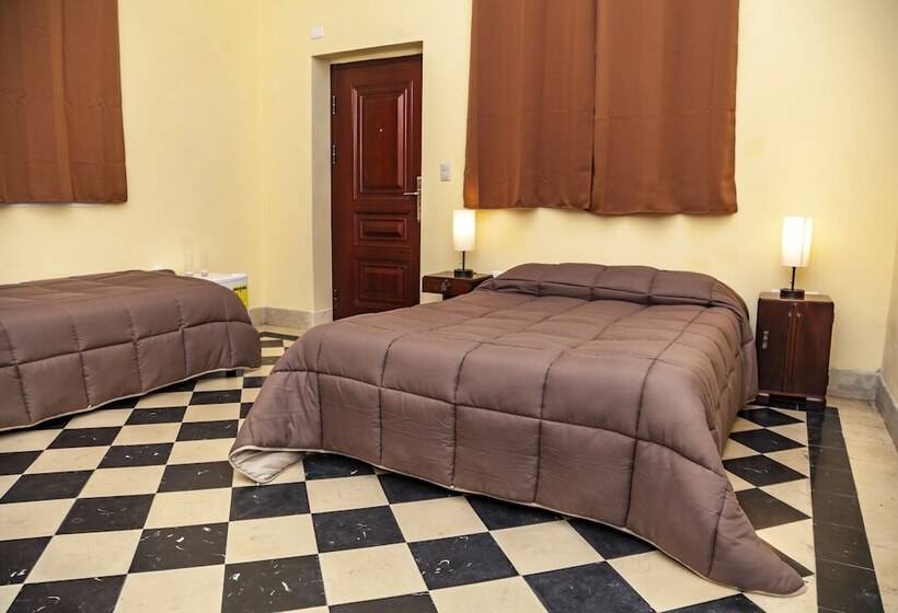 پانسیون Hostal Belele