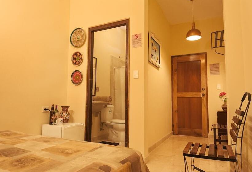 پانسیون Hostal Belele