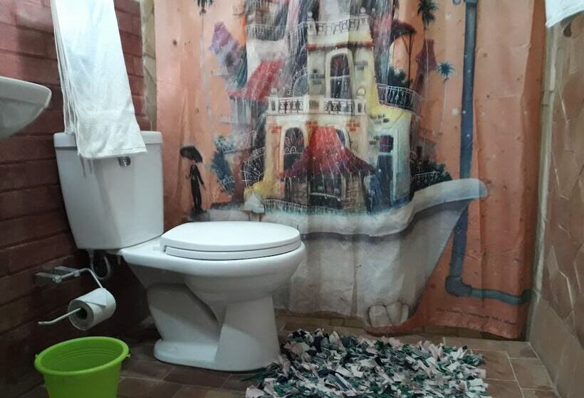 پانسیون Hostal Chinitos