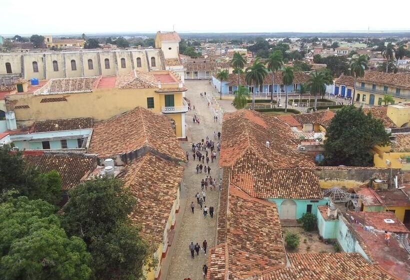 پانسیون Hostal Chinitos