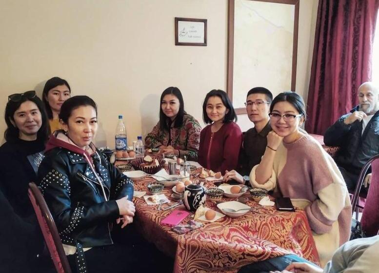 הוסטל Backpackers House Markhaba