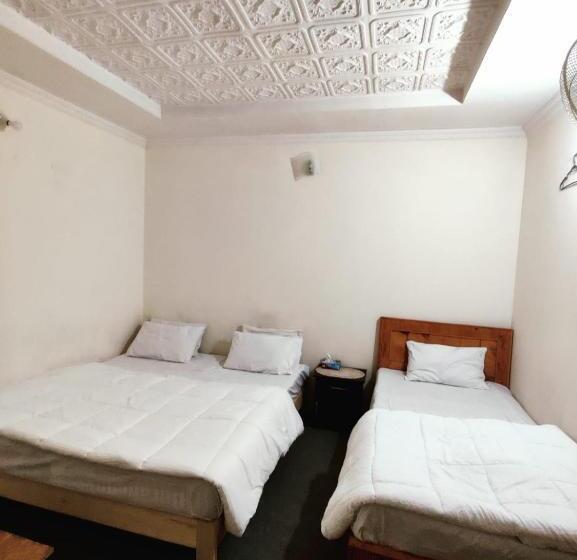 هاستل Casa De Vascos