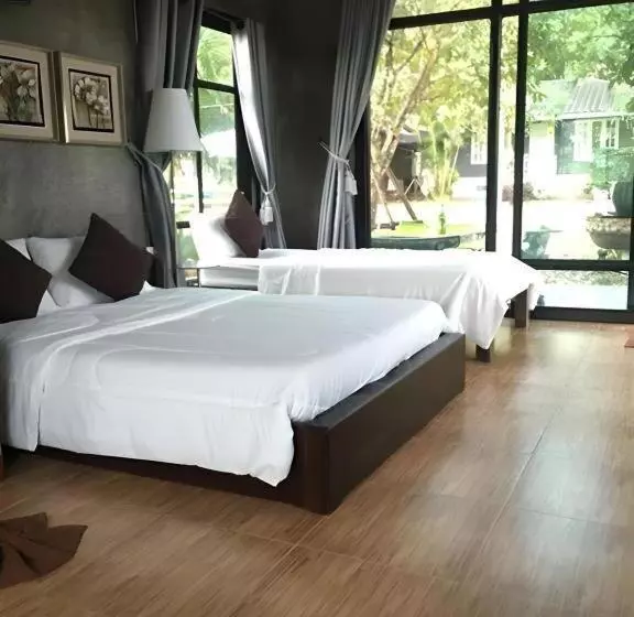 Ban Noi Resort Phrae