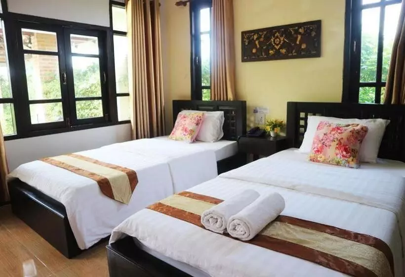 Ban Noi Resort Phrae