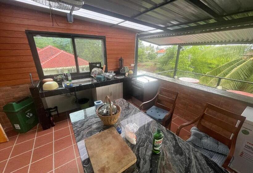 Aamiaismajoitus (B&B) Golden Mango House