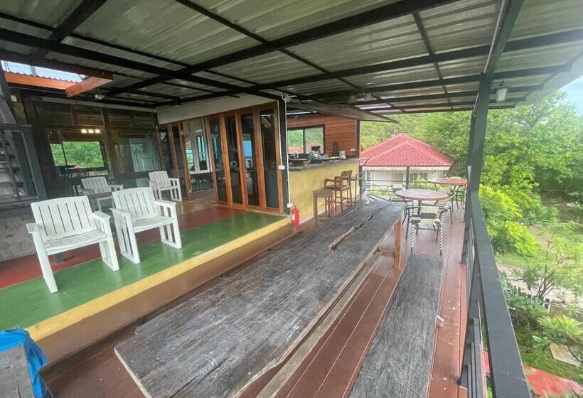 Aamiaismajoitus (B&B) Golden Mango House