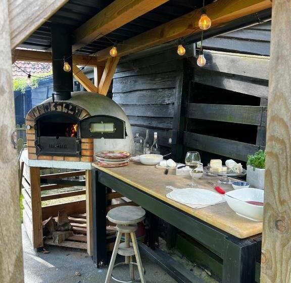 مبيت وإفطار Hof Van Eden