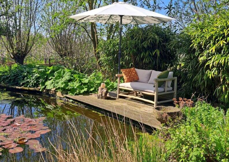 مبيت وإفطار Hof Van Eden