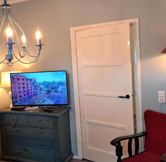 مبيت وإفطار Hof Van Eden