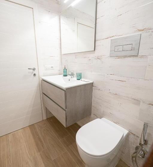 مبيت وإفطار La Raganella D Oro