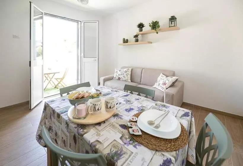 Aamiaismajoitus (B&B) La Raganella D Oro