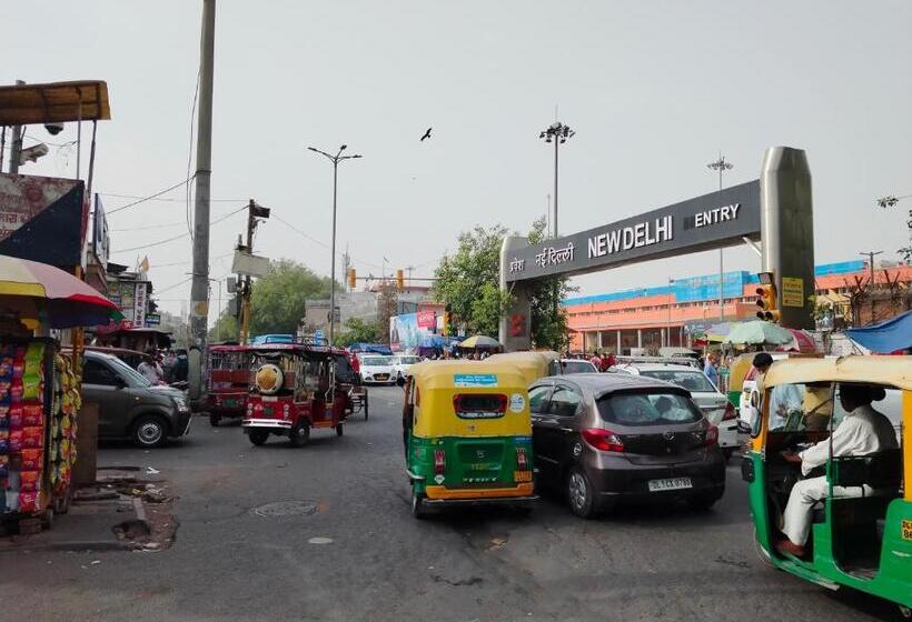 تختخواب و صبحانه Sapphire Inn By Asr Hospitality