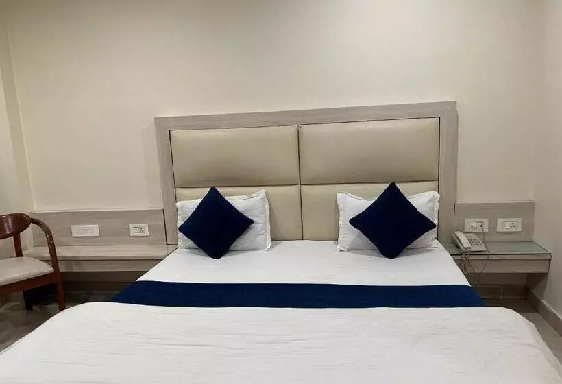 تختخواب و صبحانه Sapphire Inn By Asr Hospitality