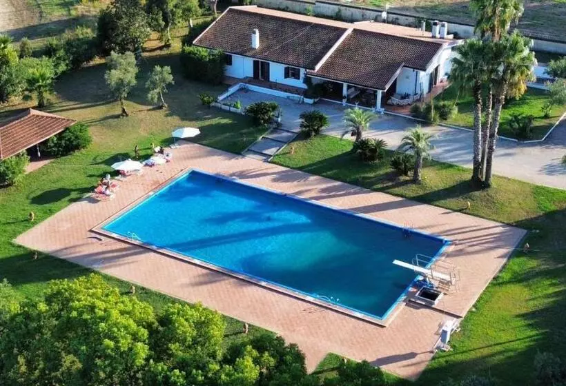 تختخواب و صبحانه Villa Garden