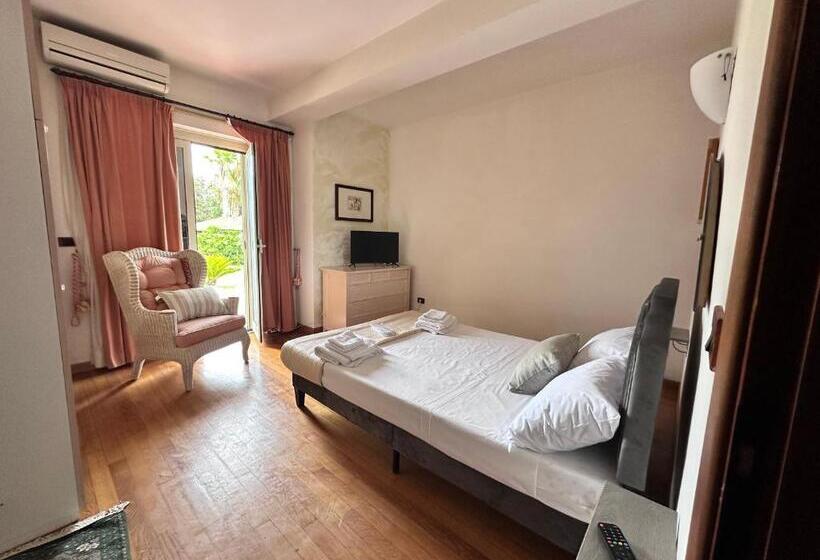 تختخواب و صبحانه Villa Garden