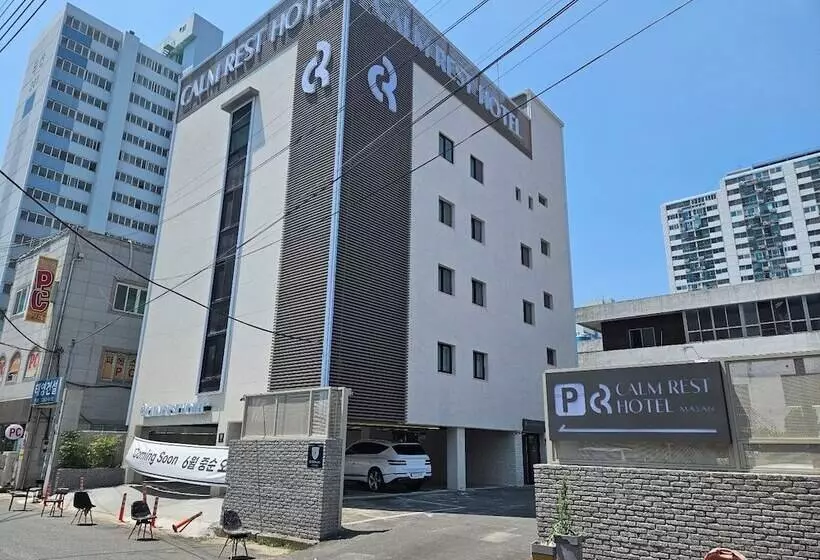 Calm Rest Hotel Masan