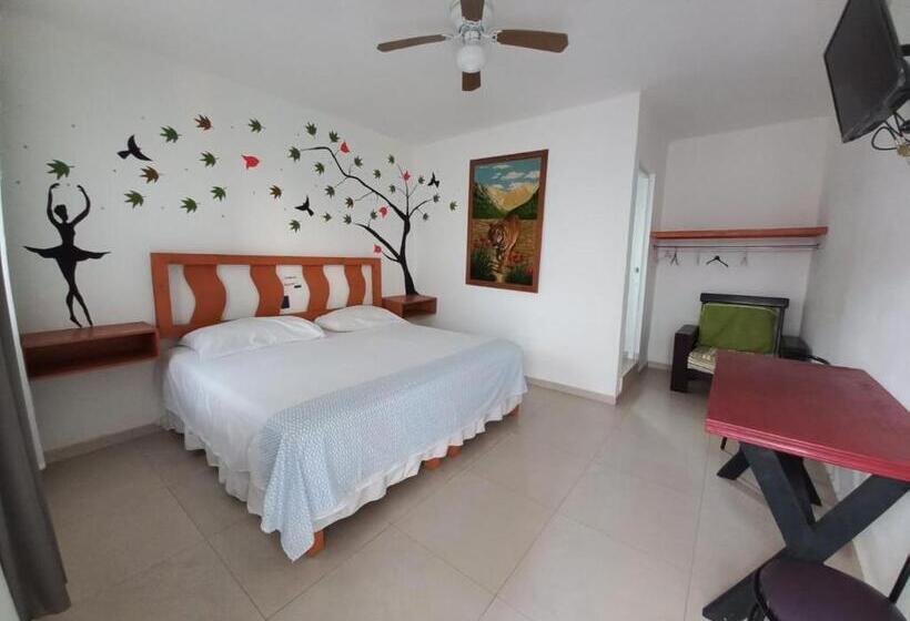 هتل کپسول ángelus Boutique