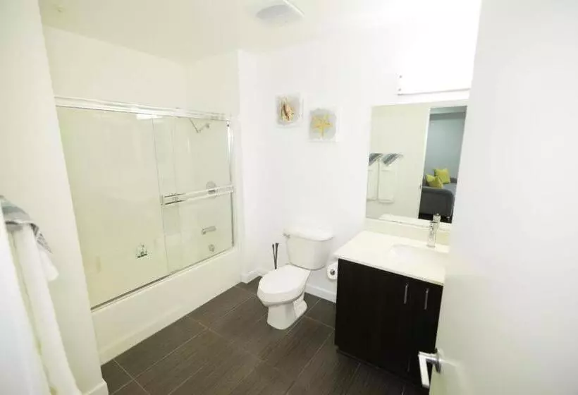 Hotelli Downtown Cosmopolitan Residences
