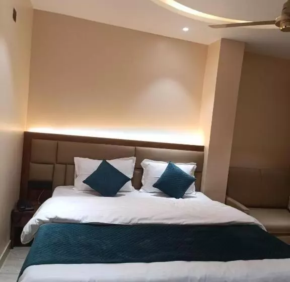 ホテル Mrjaiswaldharmshala