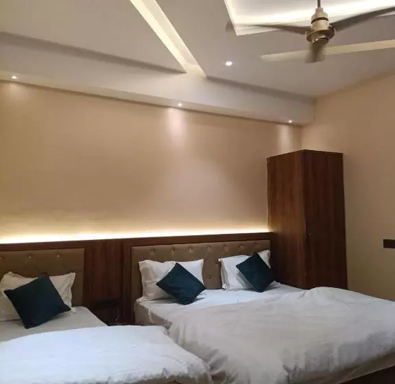 ホテル Mrjaiswaldharmshala