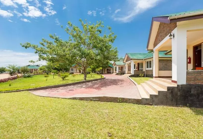 ホテル Ngonga Beach Resort