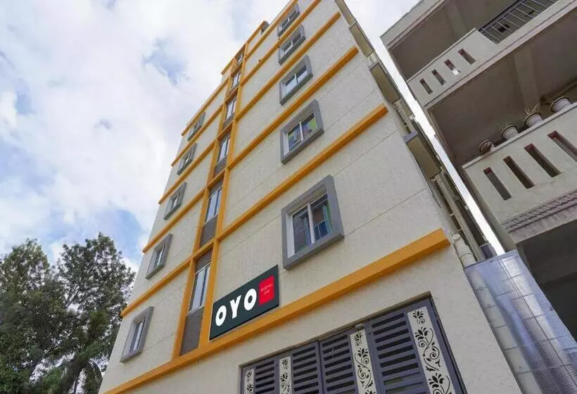 ホテル Oyo Blissfull Stay