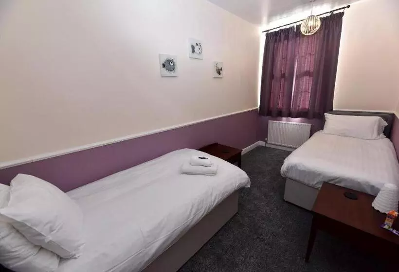 هتل Phoenix Court