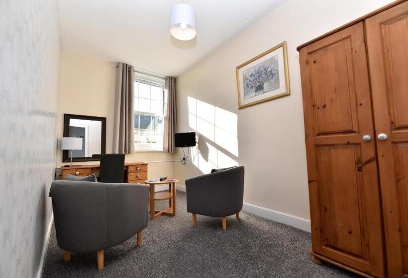 Отель Phoenix Court