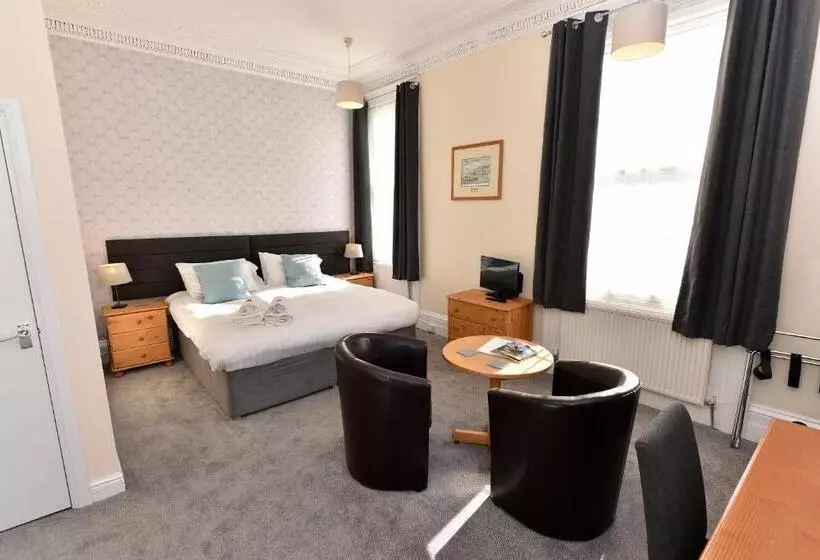 هتل Phoenix Court
