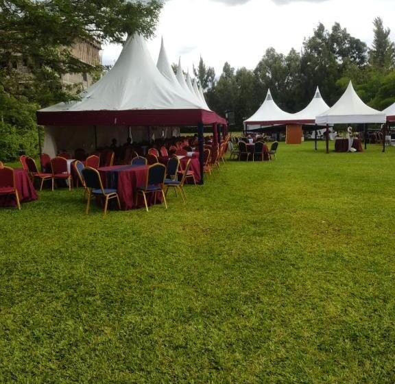 酒店 Sunstar Resort Thika