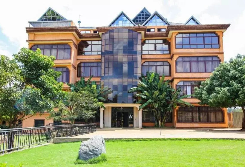 هتل Sunstar Resort Thika