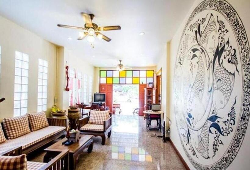 Otel Wake Up At Muang Kao Boutique