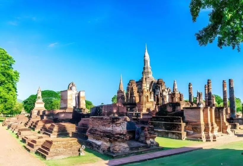 Hotelli Wake Up At Muang Kao Boutique