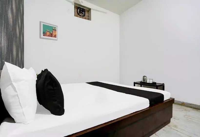 Hotelli O Tulsi Palace
