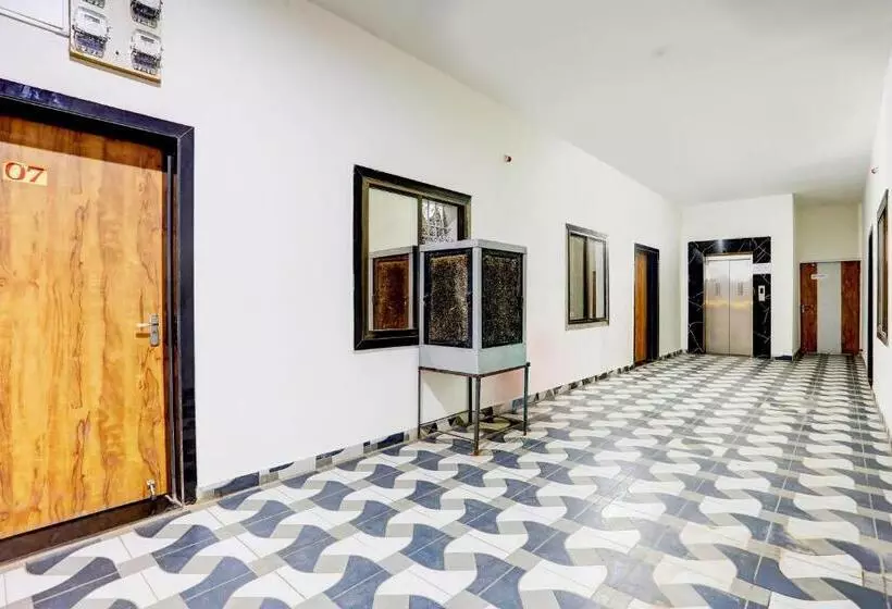 Hotelli O Tulsi Palace