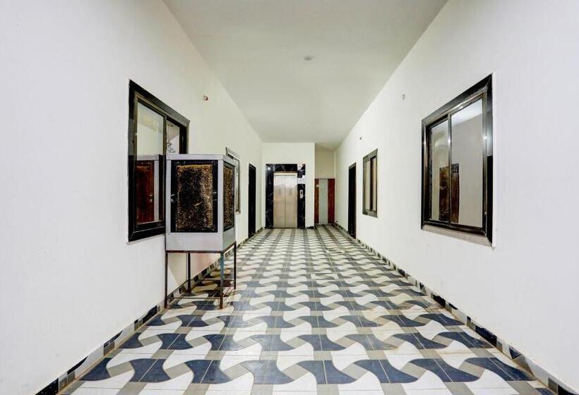 فندق O Tulsi Palace