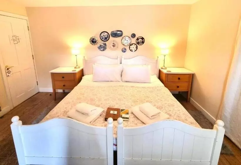 ペンション Oak Tree Rooms Ltd