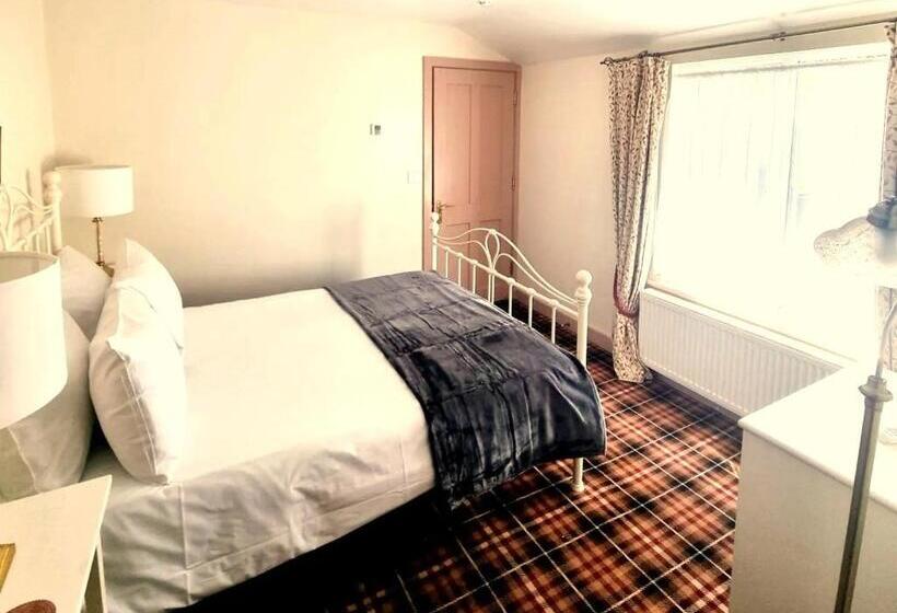 펜션 Oak Tree Rooms Ltd