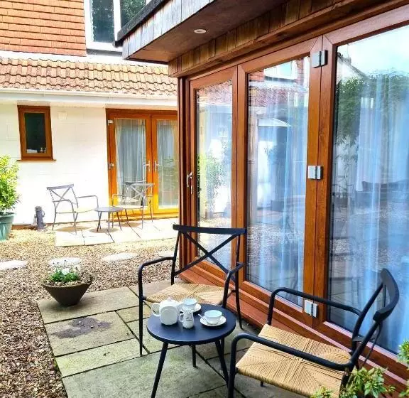 ペンション Oak Tree Rooms Ltd