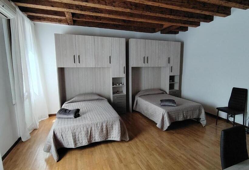 پانسیون Vicenza Room