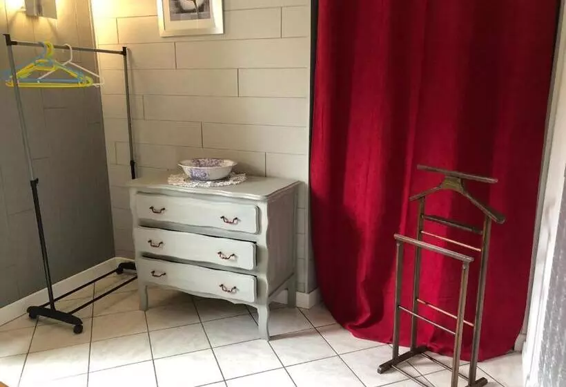 Aamiaismajoitus (B&B) Aux Berges Du Doubs