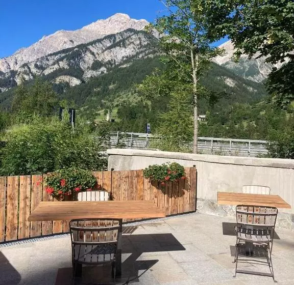 Aamiaismajoitus (B&B) Grande Cote Room And Breakfast