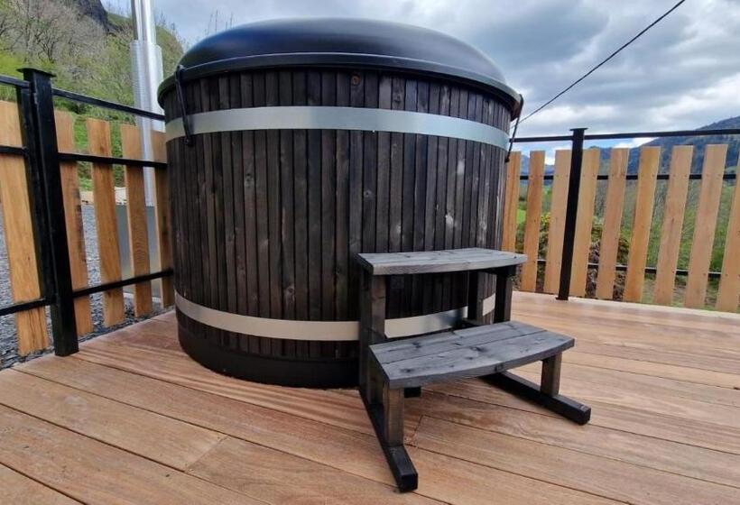 مبيت وإفطار La Puy Mary