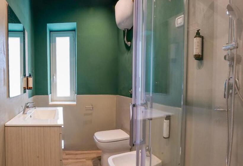 تختخواب و صبحانه Rooftop Parthenopeo Contemporary Rooms